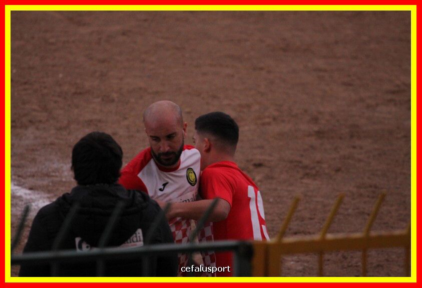 181209 sport 296_tn.JPG